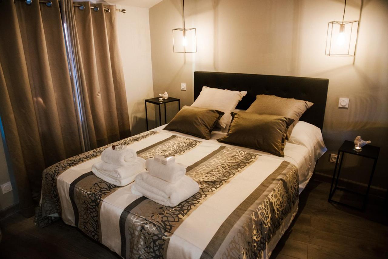 La Suite Romantique Avec Jacuzzi Au Coeur De Perpignan Eksteriør billede